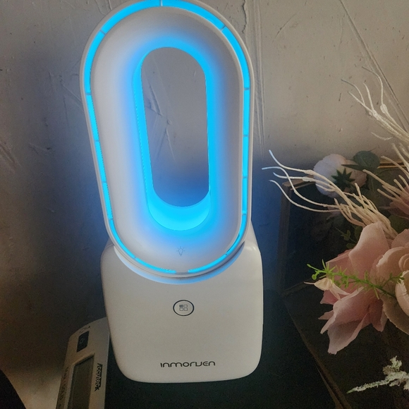 Inmorven Desk Fan Portable Bladeless Rechargable 3 Speed With 5 LED Colors - Picture 7 of 12